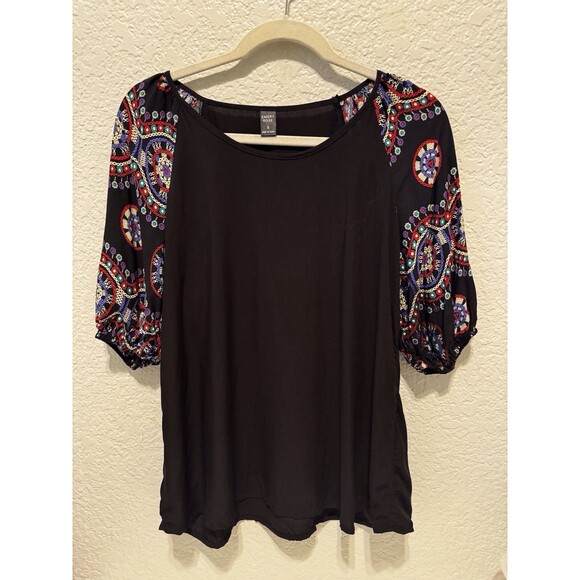 EMERY Tops - Women’s Emery Rose Puffed Sleeve TopSize Small